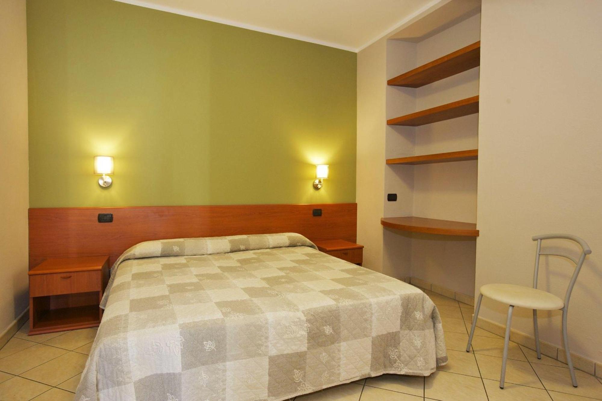 Appartamenti Lungolago Verbania Bagian luar foto